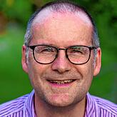 Pfarrer Michael Jung von der evangelischen Kirchengemeinde Ostrach-Wald bedauert, dass er derzeit Menschen, die besondere Nähe ...