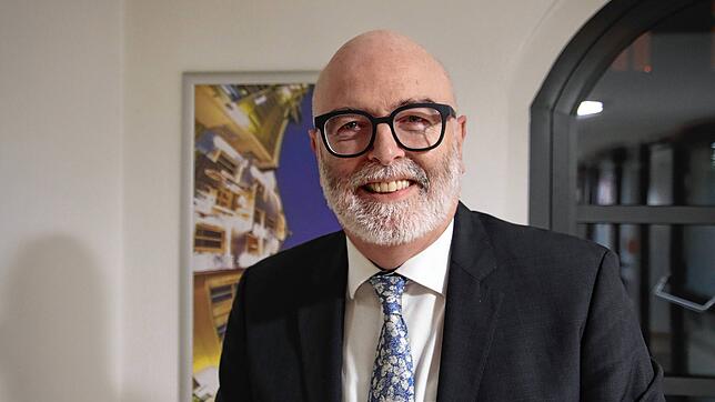 Bürgermeister Rainer Stolz ordnet die Bedeutung der VHS für Stockach und den Landkreis ein. Er hat sich selbst maßgeblich für die VHS ...