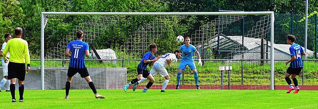 Bild 22: Hier gibt es die Bilder vom 4:1-Sieg des FC Erzingen bei der SG FC Wehr-Brennet