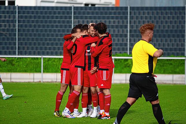 Bild 18: SV Blau-Weiß Murg rettet ein 4:4 beim SV Jestetten – und wir haben Bilder!