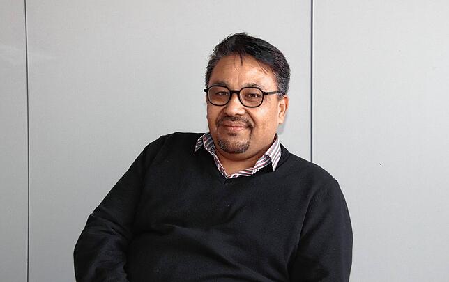 Reza Khavari im Gespräch mit dem SÜDKURIER.