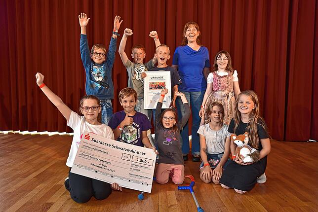 Die Freude ist groß. Bei der Leserabstimmung bekommt die Friedrichschule Furtwangen 1500 Euro.