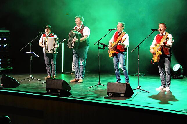 Die Schwarzwälder Musikgruppe Volxsmusik4
