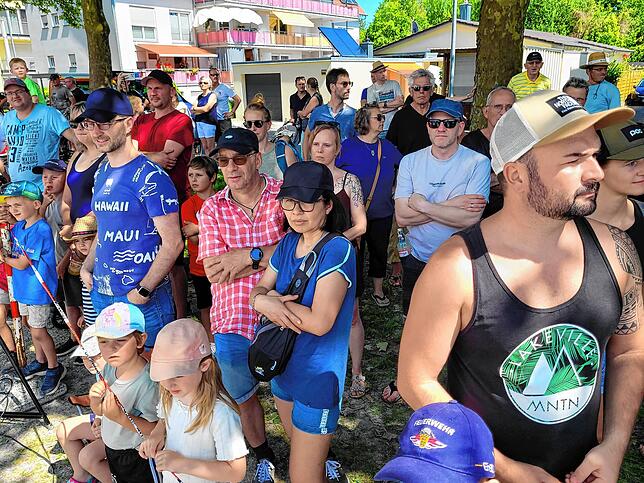Bild 27: Alle Bilder von der Schauübung mit vielen Besuchern (Teil 1)