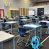 Für den Schulbeginn der Unterstufe setzt das Fürstenberg-Gymnasium auf kreative Lösungen: Die Baarsporthalle wird als Klassenzimmer ...