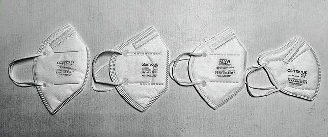 Vier FFP2-Modelle von Univent Medical im Vergleich: Ganz links das neuste Modell „Atemious X5“, das erst in den kommenden ...