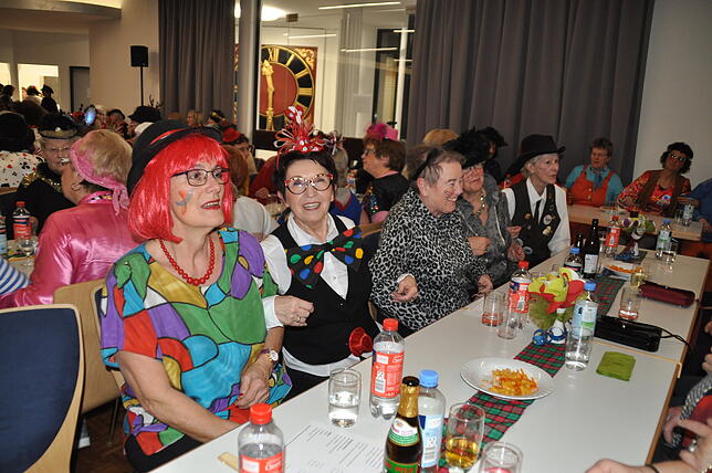 Bild 8: Bilder der katholischen Frauenfasnacht Bad Dürrheim