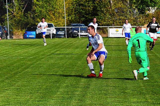 Bild 9: FC Dettighofen bleibt nach 0:2-Niederlage bei der SG Bettmaringen siegloses Schlusslicht der Liga &ndash; und wir haben Bilder!