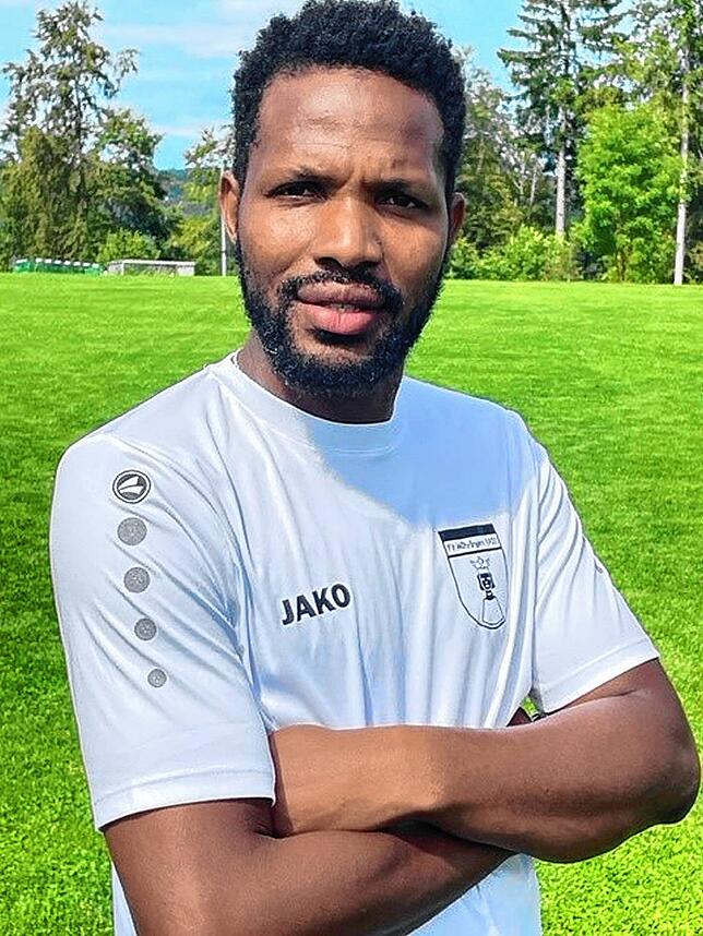 Möhringens Trainer Sheriff Bah.