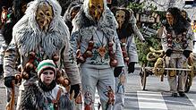 Bei zwei Umzügen ziehen die Unterkirnacher Kieschtöck während der Fasnet durch den Ort. Auch darüber hinaus ist im Ort einiges geboten. ...