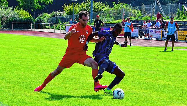 Bild 26: VfB Waldshut gewinnt das Derby beim FC Tiengen 08 mit 3:1 &ndash; und wir haben Bilder!