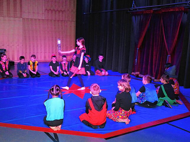 Bild 20: Zirkusprojekt der Schulen ein Riesenerfolg