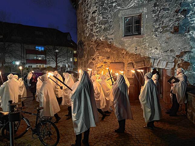 Bild 21: Unglaubliche Bilder: Der Böög geht in Bad Säckingen in Flammen auf!