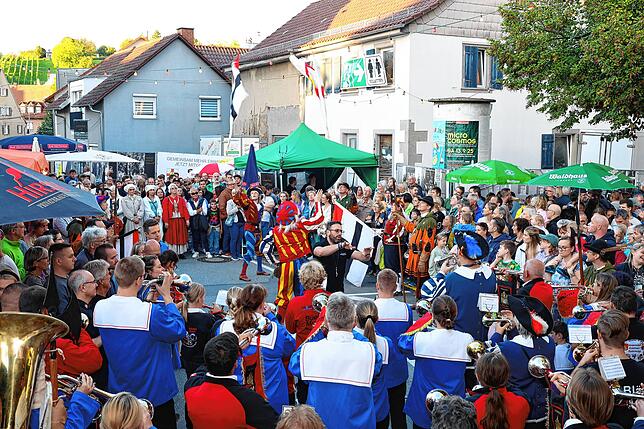 Bild 10: Wollmatinger Dorffest 2025: Jetzt wird der Engelsteig zur Partymeile