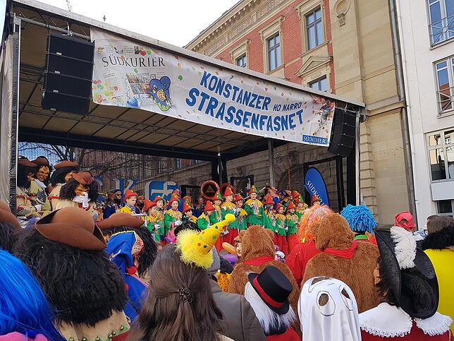 Bild 21: Die schönsten Bilder und Videos von der SÜDKURIER-Fasnacht auf der Marktstätte! Ho Narro!