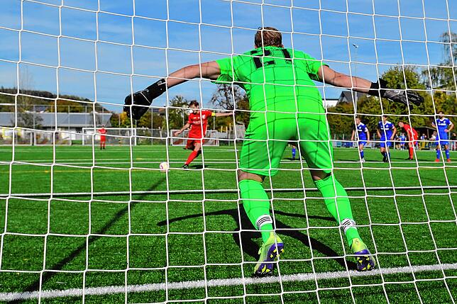Bild 3: FC Weizen siegt 6:3 bei der Spvgg. Wutöschingen &ndash; und wir haben Bilder!
