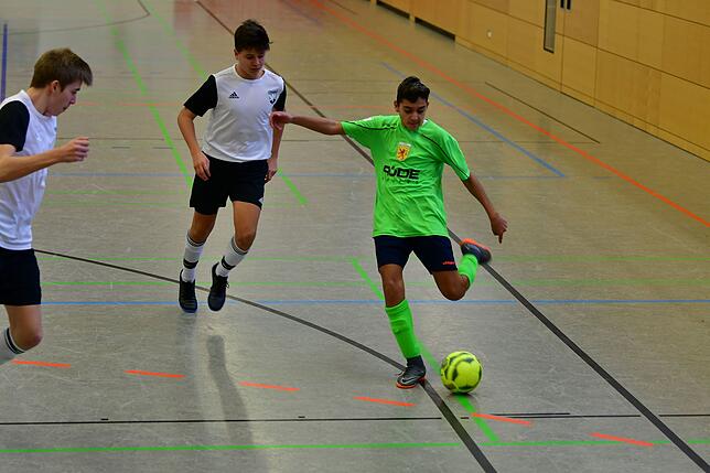 Bild 27: Zweite Garnitur des Gastgebers ist chancenlos beim 1:10 gegen den FC Wehr