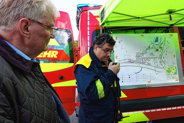 Bild 5: Gemeinsame Probe der Sto-Werkfeuerwehr und der Freiwilligen Feuerwehren