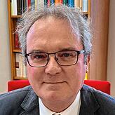 „Die nächsten zehn Jahre sicherlich nicht“, sagt Klöckler. Was er damit meint: Langfristig werden eher mehr Akten ins Archiv ...