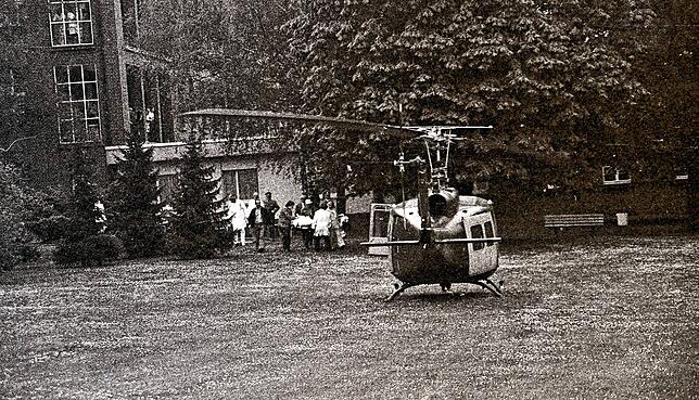 Günter Sonnenberg war wegen seiner Kopfverletzung zunächst nicht transportfähig. Er wurde erst am Samstag, 7. Mai, per Hubschrauber in ...