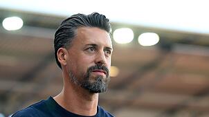 Bundesliga-Debütant: Augsburg-Trainer Sandro Wagner.