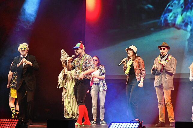 Bild 32: Narrenspiegel der Poppele 2024: Die Bilder aus der Stadthalle Singen