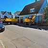 An der Unglücksbaustelle in der Sturmbühlstraße gibt es wieder Aktivitäten. Die Stadt hat Baustelle inzwischen zur Bebauung freigegeben.