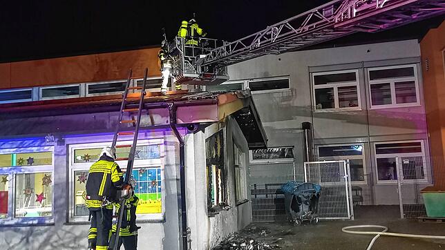 Das Dach wurde abgedichtet.
