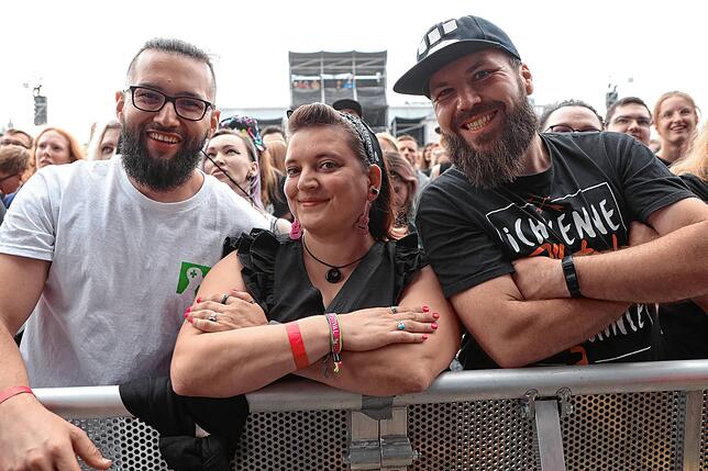 Bild 14: Alligatoah am Bodensee – Die Fans fluten das Areal Klein Venedig