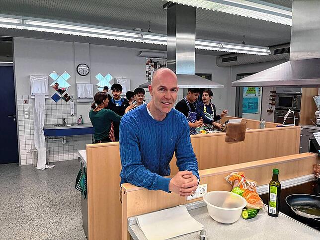 Konrektor Michael Hoffmann will mit den Projekten an der Realschule Ailingen Schüler auf das spätere Leben vorbereiten.