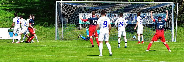 Bild 22: FC Schönau siegt überraschend mit 1:0 beim FC Erzingen &ndash; und wir haben Bilder!