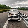 Zu zwei Auffahrkollisionen auf der Autobahn kam es am 22. Juni 2022. Der Grund waren starke Regenfälle.
