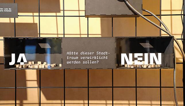 Ja oder Nein? Die Besucherinnen und Besucher dürfen mit kleinen Würfeln über die Bauprojekte abstimmen. Hier ist ein Zwischenstand zur ...