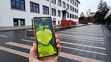 Eine aktuelle Studie des Digitalverbands Bitkom besagt, dass drei Viertel aller Kinder im Alter von zehn bis zwölf Jahren in ...