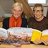 Sybilla Kleffner (links) und Heidi Rothkegel fungieren seit vielen Jahren als Vorleserinnen des Vereins Lesezeichen. Für Eltern halten ...