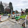 Wenn Straßen in Singen aufgerissen werden wie aktuell hier in der Singener Nordstadt, greift laut Stadtverwaltung das sogenannte ...