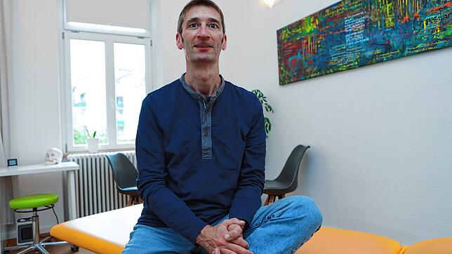 Michael Streicher aus Markdorf hat in seiner Physiopraxis in Konstanz ein Bonussystem eingeführt. Patienten, die nicht mit dem Auto zum ...