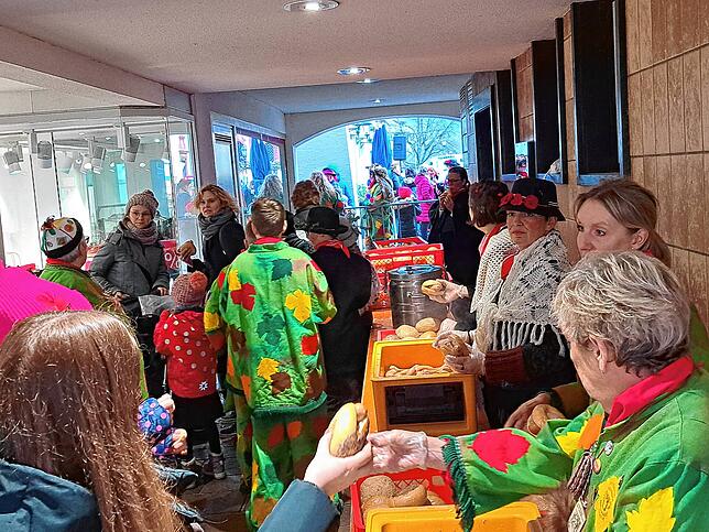 Bild 5: So schön ist der Wäldertag in Bad Säckingen (2)