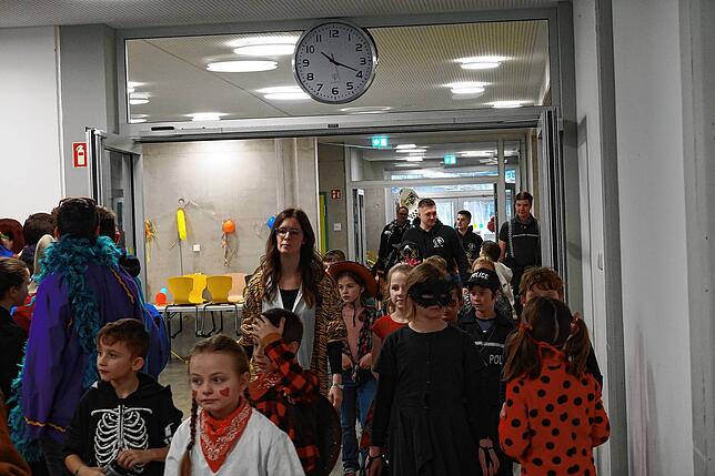 Bild 7: Die schönsten Bilder der Schulbefreiung und der Besuch im Kindergarten in Rickenbach
