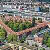 (Symboldbild) In der Mitte des sogenannten Hindenburgblocks – dem dreieckigen Gebäudeensemble (Bildmitte) – gibt es einen öffentlichen ...