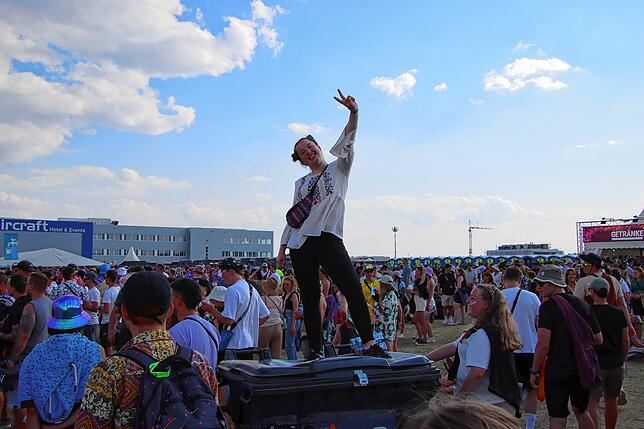 Bild 12: Blendendes Wetter und beste Stimmung auf dem Southside: Die schönsten Bilder vom Freitag