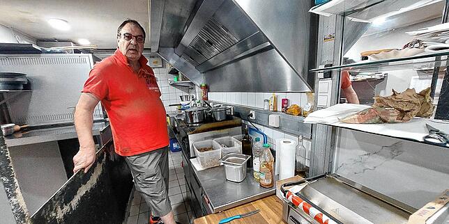 Hier wird sich ab November wieder ein Fleischspieß drehen. Die Grillplatte ist aber weiterhin tabu für Fleisch – hier wird Musa Cebe ...