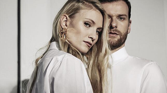 Das Duo Galsperlenspiel alias Carolin Niemczyk und Daniel Grunenberg spielt zur Eröffnung der Neckarhalle. Tickets gibt es schon jetzt. ...