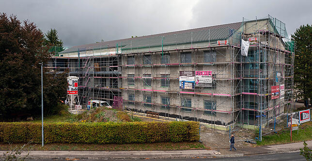 Bild 1: Millionenprojekt der Caritas: Das neue Pflegezentrum liegt im Zeitplan