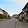 Die Kippenhauser Straße bildet einen einheitlichen Straßenzug, den es zu bewahren gilt. Zwar fügen sich Neubauten (links im Bild) in die ...