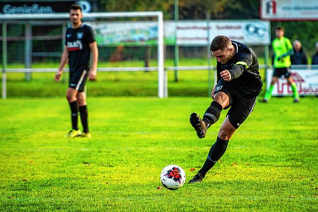 Bild 23: SV Buch wendet das Blatt zum 5:3-Sieg beim FC Wallbach &ndash; und wir haben die Bilder!