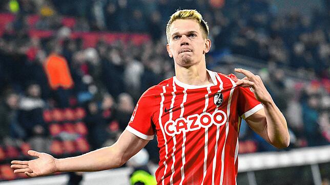 Der SC Freiburg konnte dank Matthias Ginters Treffer zum Ausgleich gegen Eintracht Frankfurt den ersten Punkt im neuen Jahr holen.