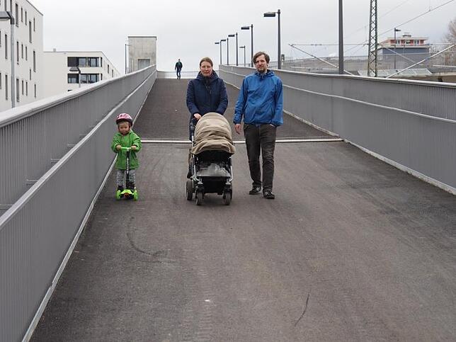 Bild 4: Wir haben getestet: So funktioniert die neue Z-Brücke in Konstanz-Petershausen