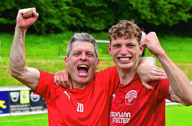 Bild 1: FC Hochrhein steigt in die Bezirksliga auf – und wir haben noch mehr Bilder!
