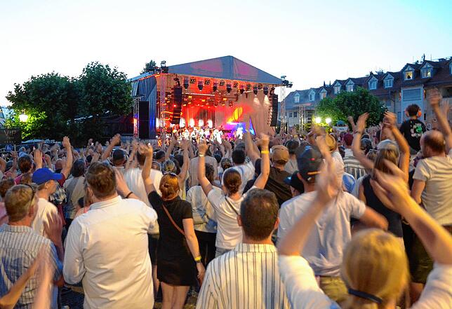 Bild 11: Sommer, Sonne und Musik: Der dritte Konzertabend des Markdorf Open-Air 2025